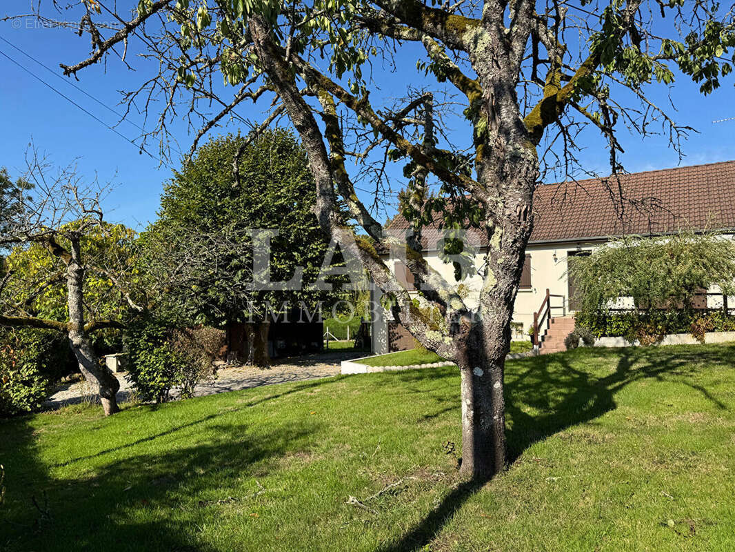 Maison à SOLIGNY-LA-TRAPPE