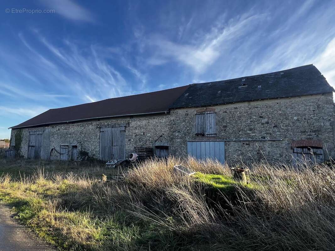 Maison à SAINT-LEGER-MAGNAZEIX