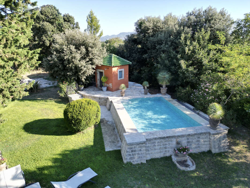 Maison à LORIOL-DU-COMTAT