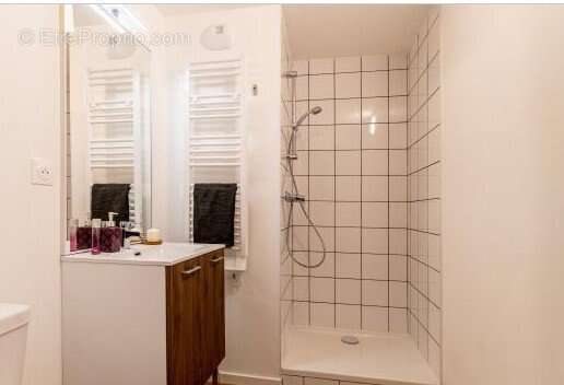 INVESTISSEMENT LOCATIF  VILLEURBANNE  Résidence étudiante Nomad Campus Graffiti - 5 % de rentabilité - photo 5