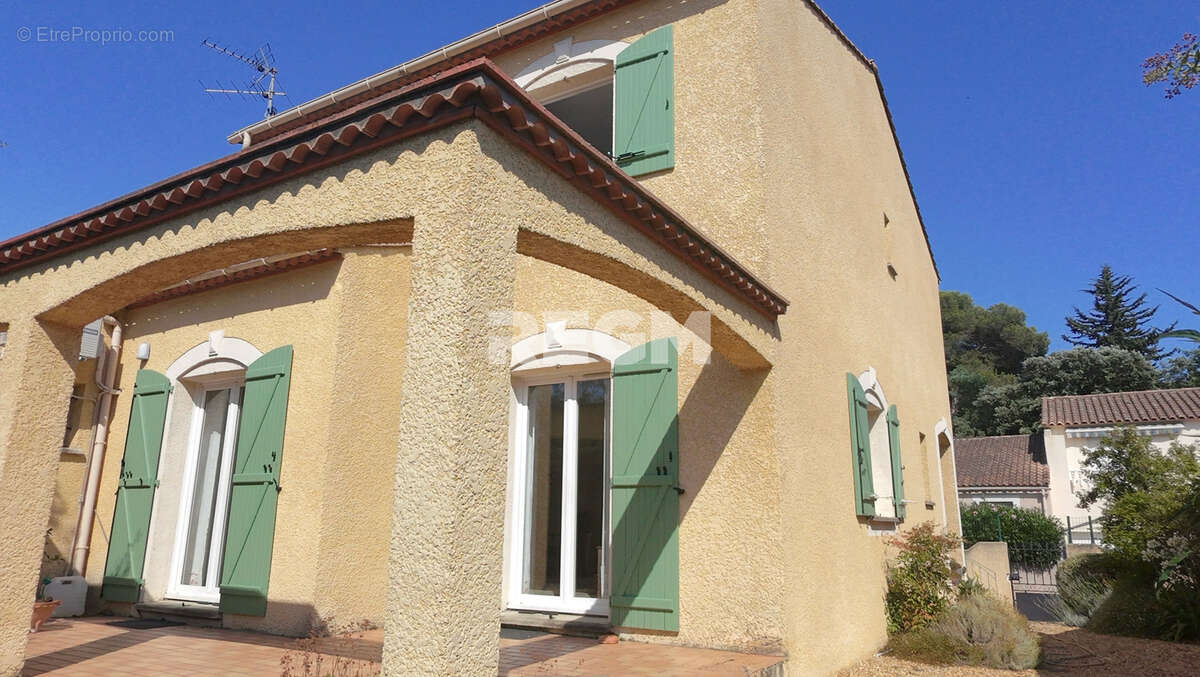Maison de type 5 pièces de 141 m2 - photo 4