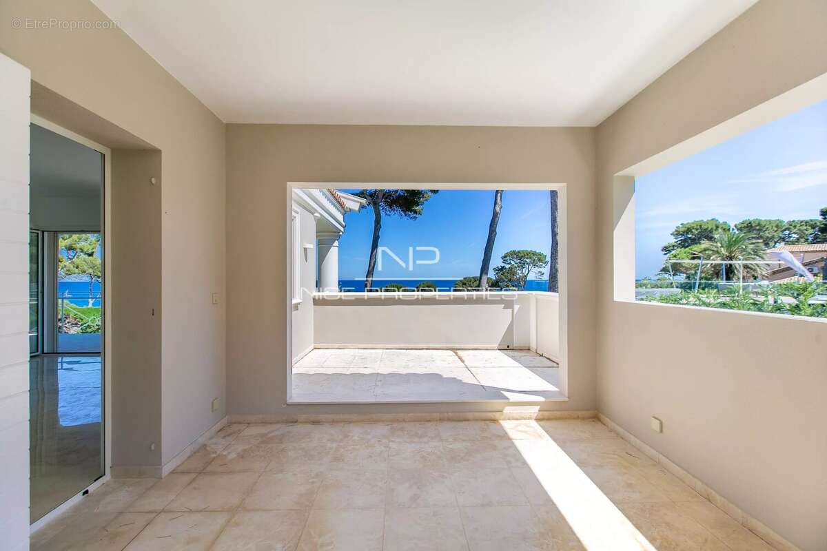 Maison à ANTIBES