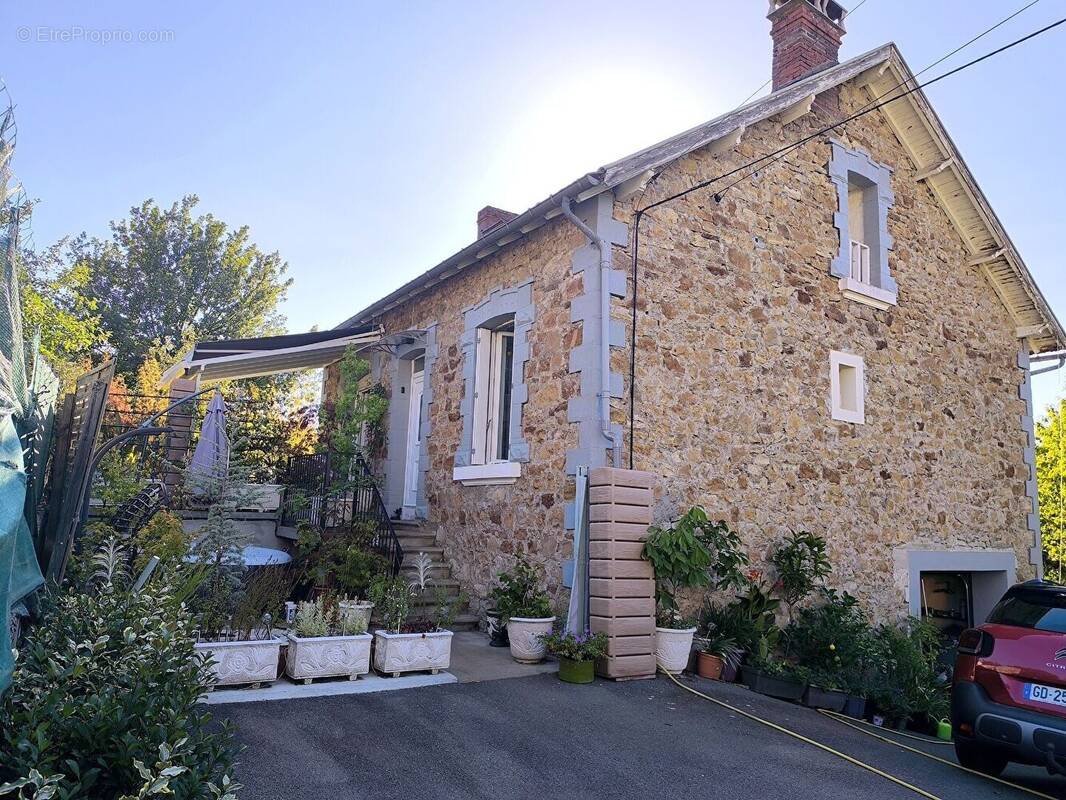 Maison à CAPDENAC-GARE