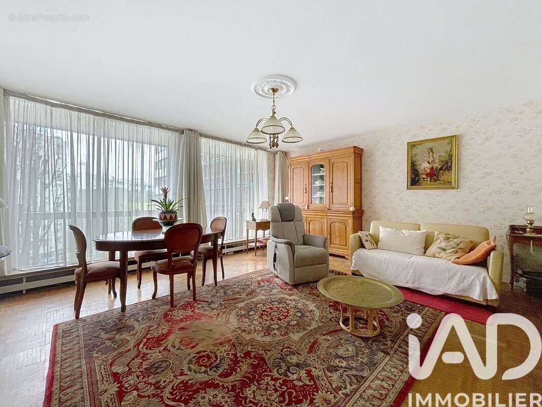 Photo 2 - Appartement à BOULOGNE-BILLANCOURT