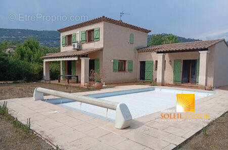 Maison à PEYMEINADE