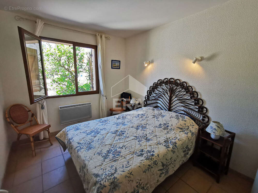 Maison à LES ISSAMBRES