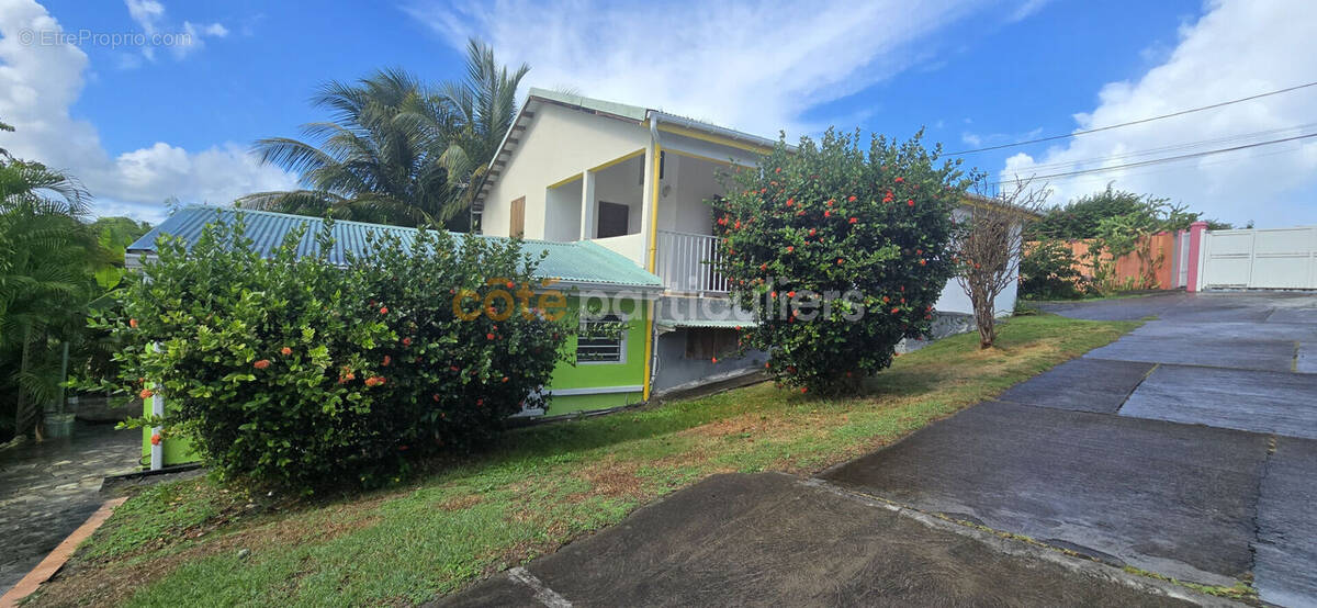 Maison à SAINT-FRANCOIS