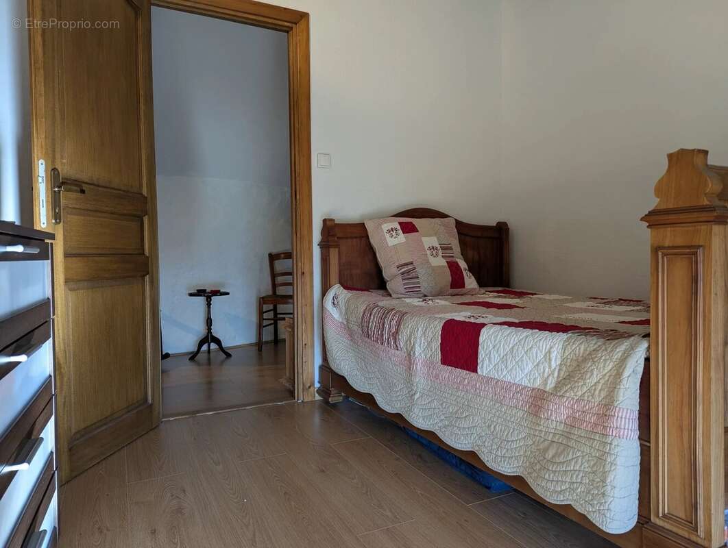 Maison à BRIGUEIL-LE-CHANTRE