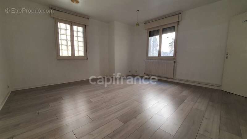 Appartement à LUXEUIL-LES-BAINS