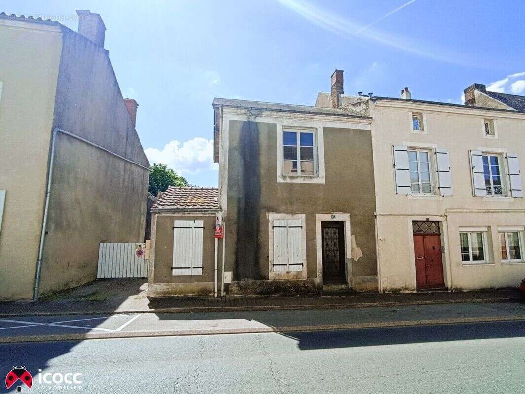 Maison à MAREUIL-SUR-LAY-DISSAIS