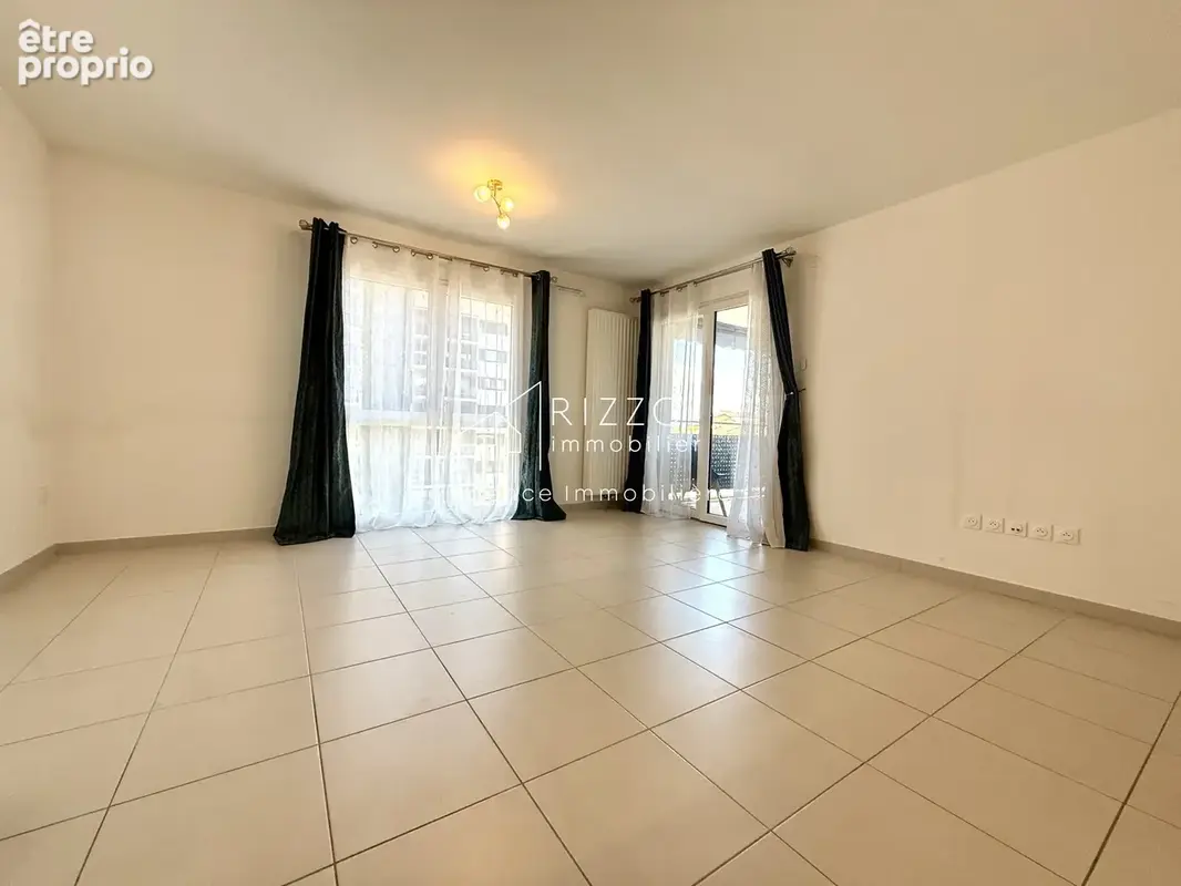 Joli F3 centre ville de Thonon-les-Bains - photo 3