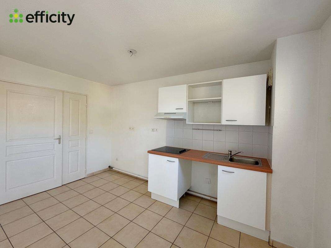 Appartement à SIX-FOURS-LES-PLAGES