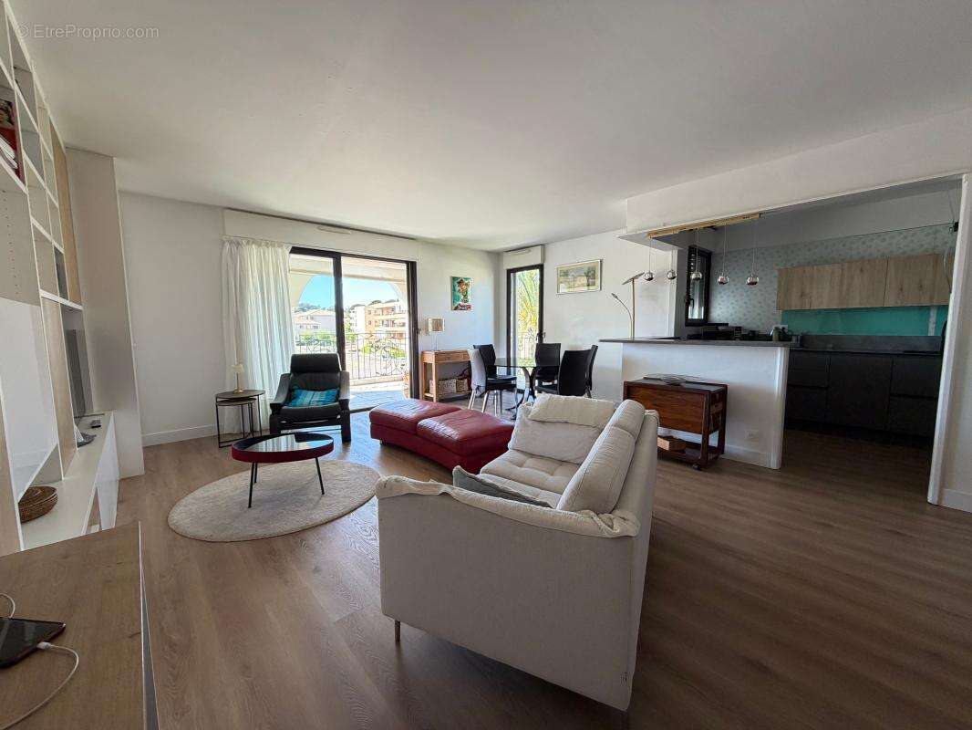 Appartement à SANARY-SUR-MER