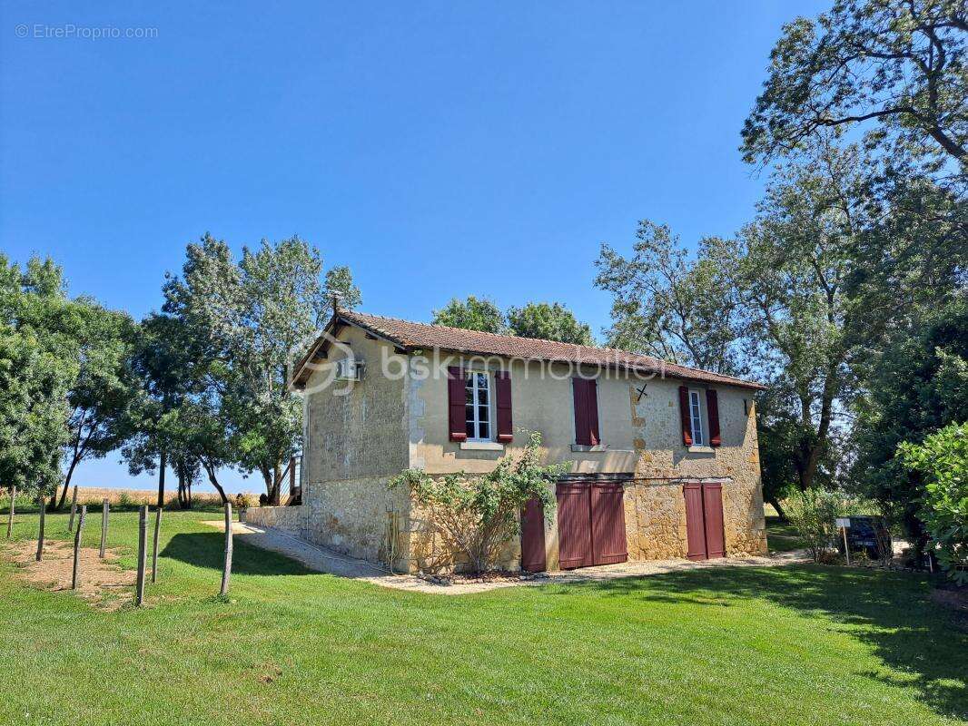 Vivre et rêver en Gascogne : élégante propriété avec gîtes et chambres d’hôtes - photo 25