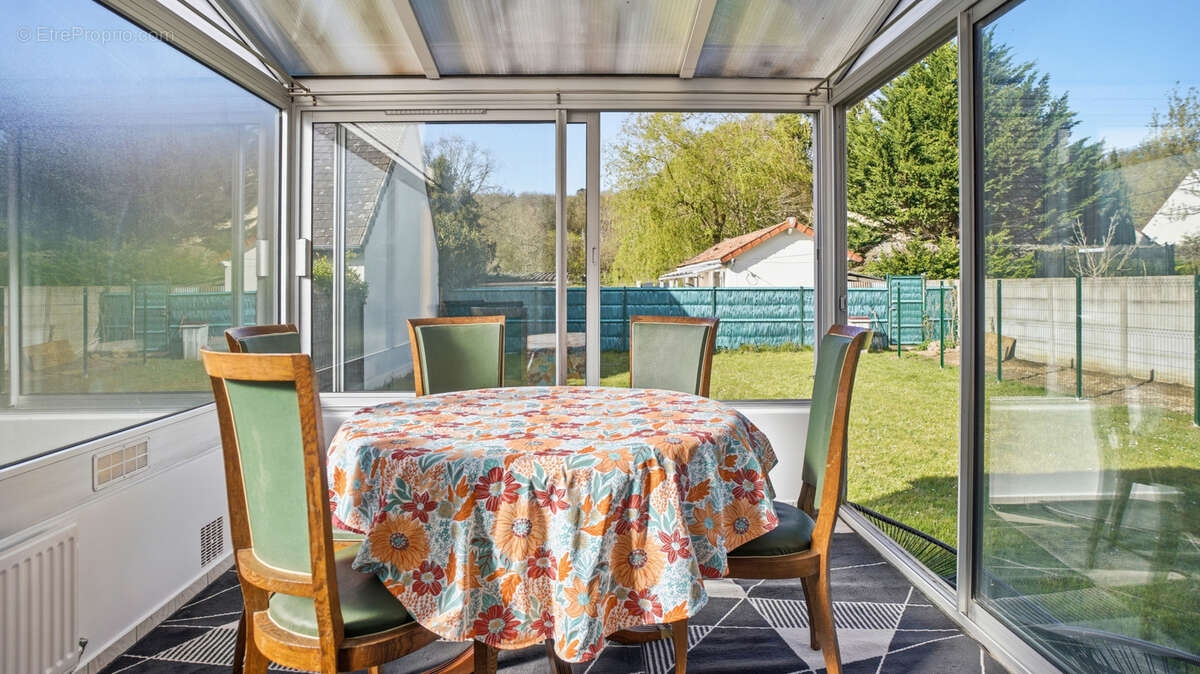 Maison à MONTIGNY-SUR-LOING