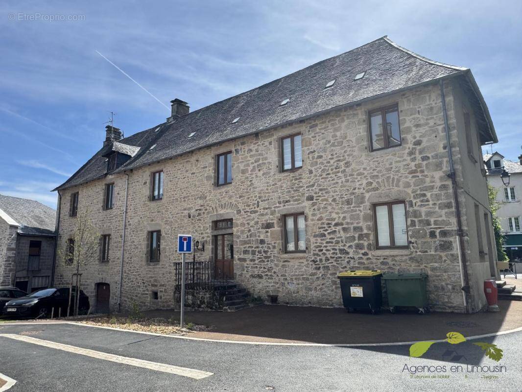 Maison à TREIGNAC