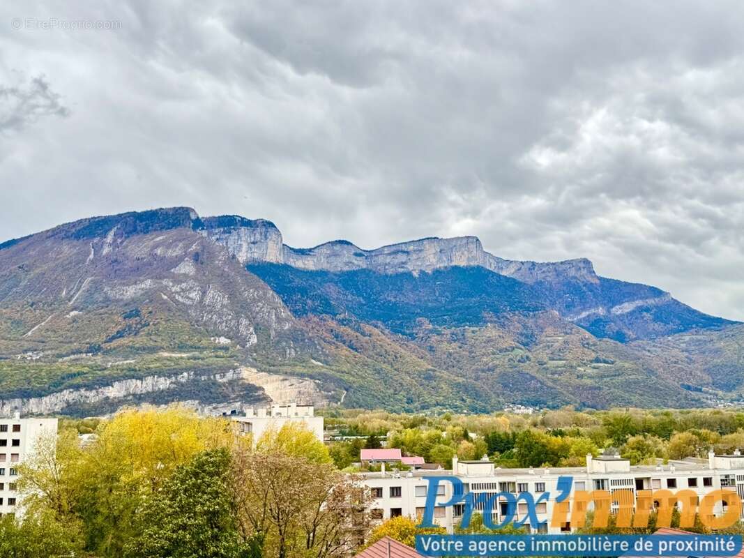 Appartement à SAINT-EGREVE