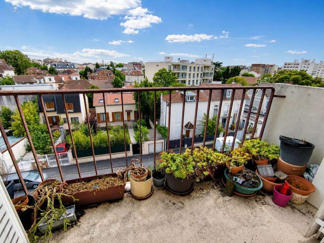 Appartement à MAISONS-ALFORT