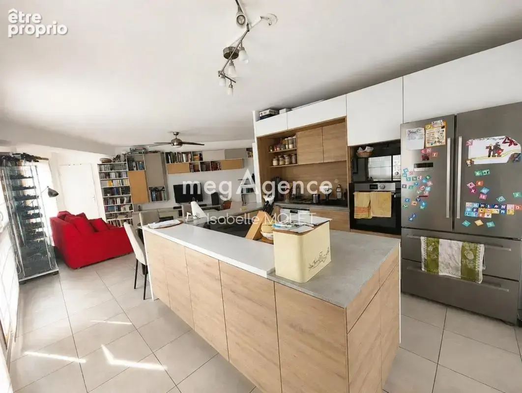 Appartement 4 chambres, deux terrasses, jardin, box - photo 4