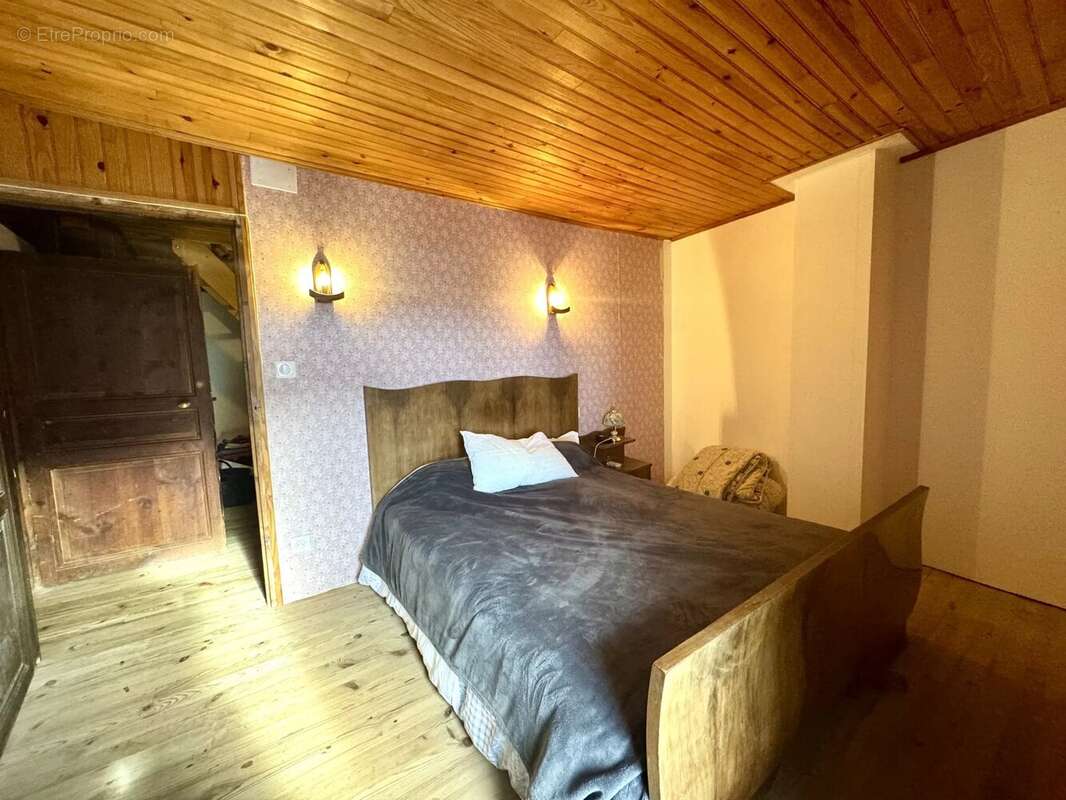 Maison à PUYVALADOR