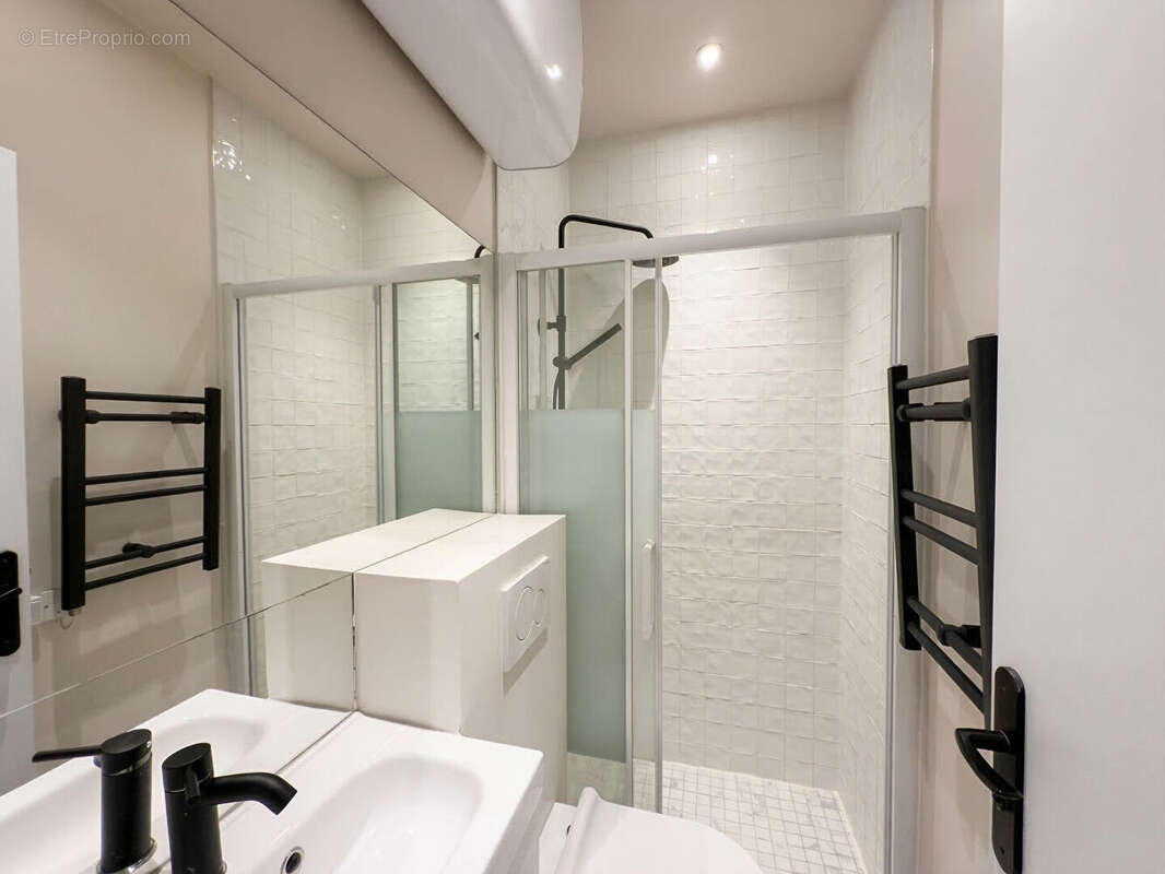 Appartement à PARIS-10E