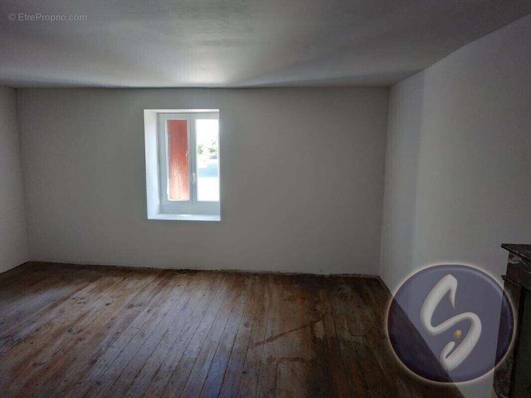 Appartement à VAUTEBIS