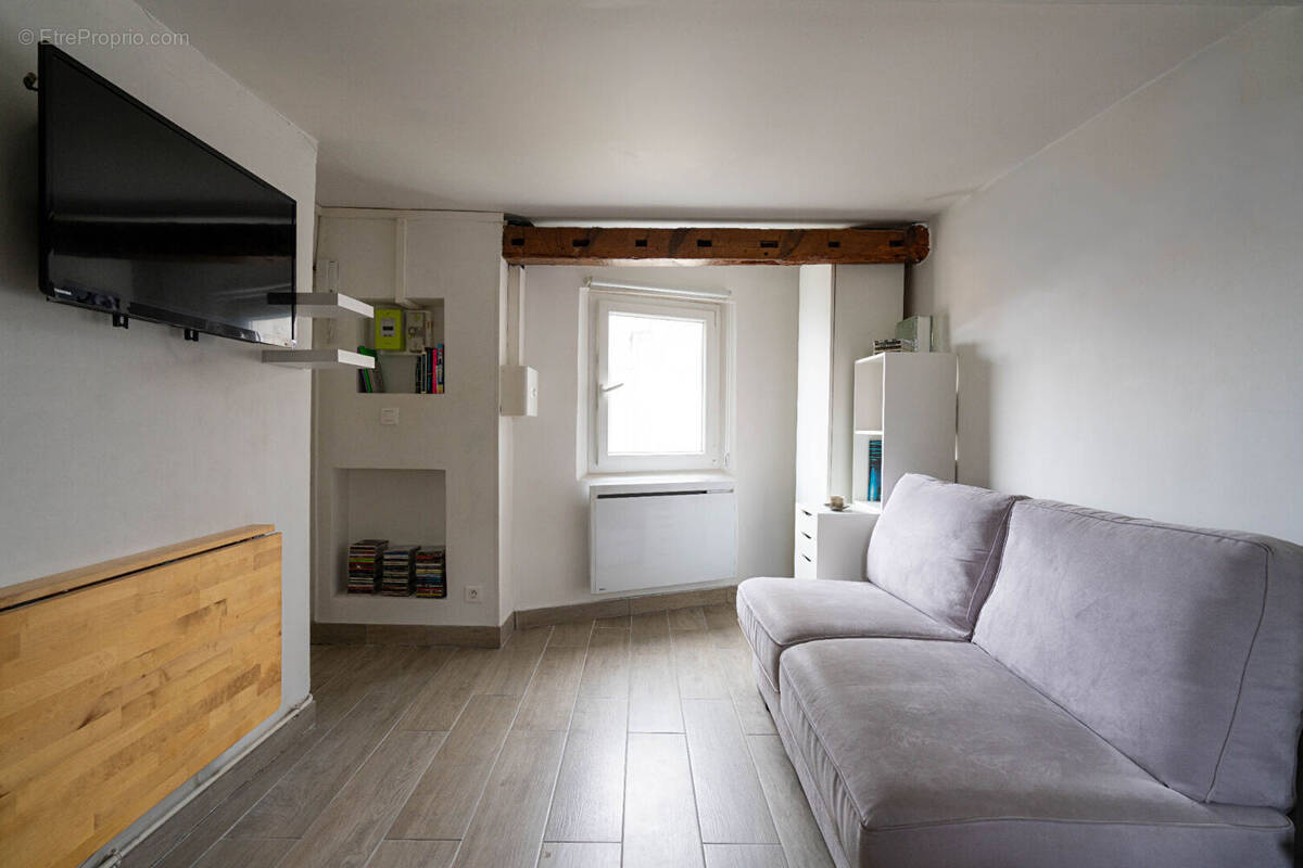 Appartement à PARIS-9E