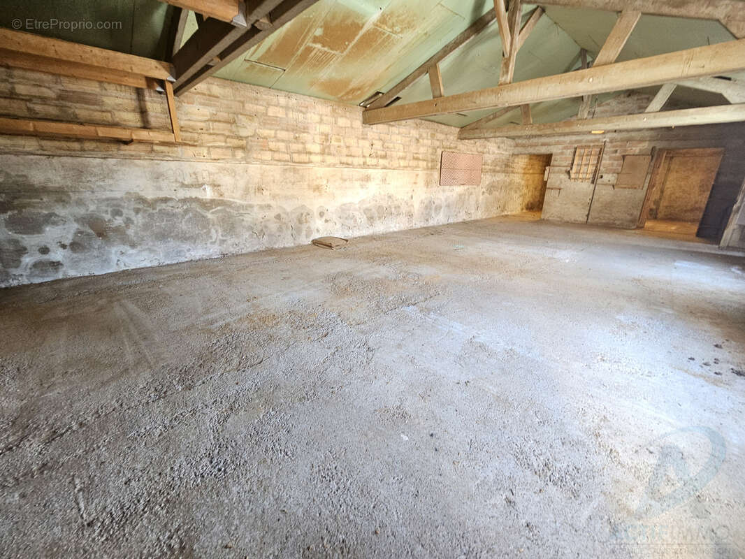 Maison proche des commodités - photo 13