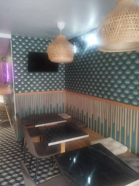 Commerce à PARIS-11E