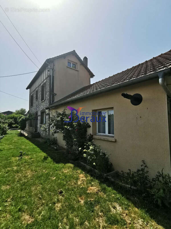 Maison à EPINAY-SUR-DUCLAIR