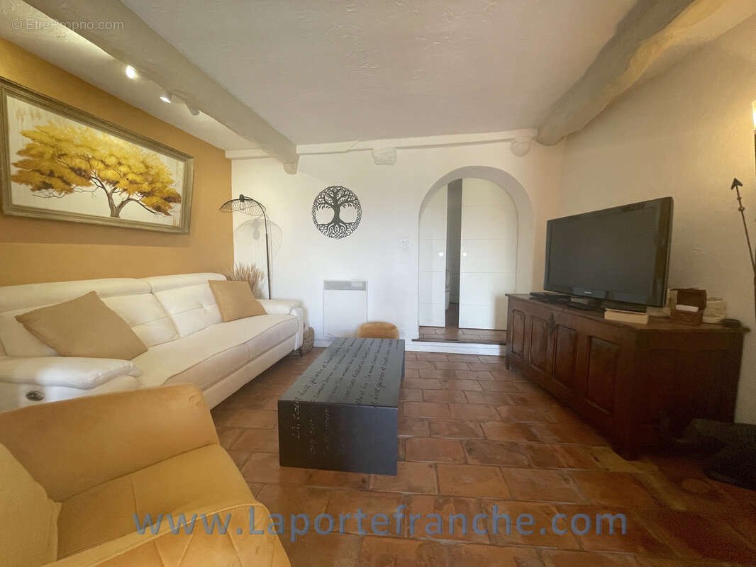 Appartement à CAGNES-SUR-MER