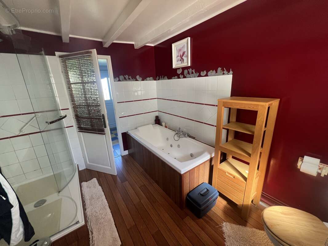 Maison à SAINT-SATURNIN