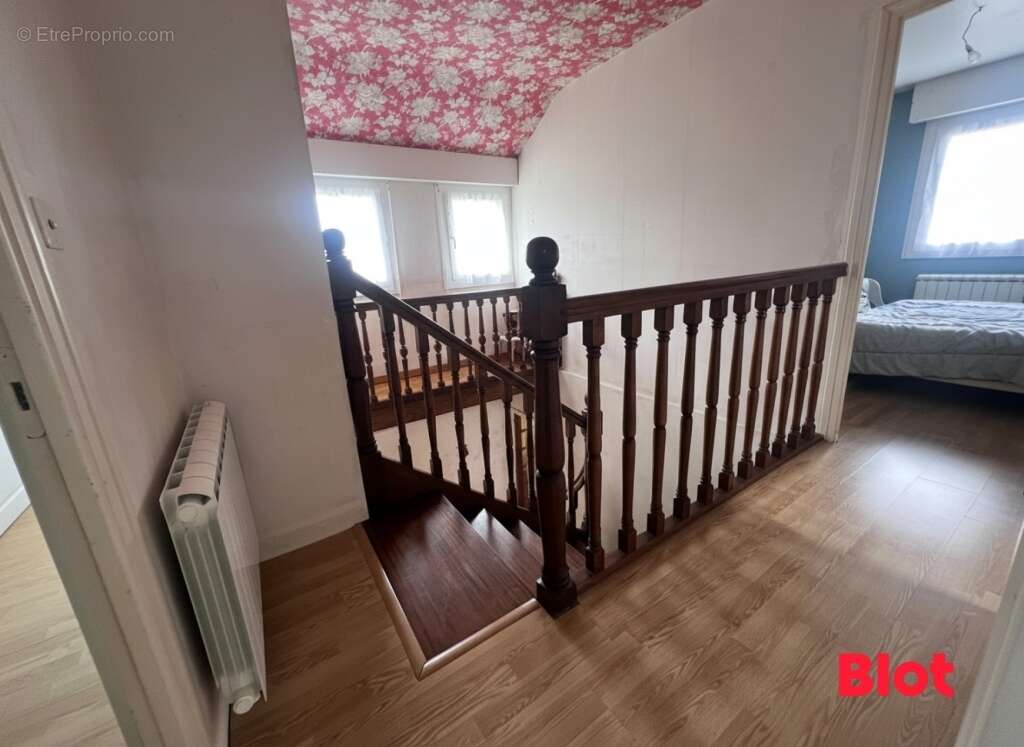 Maison 101 m² à Brehan  - photo 8