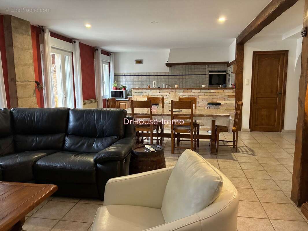 Maison à PORTES-LES-VALENCE