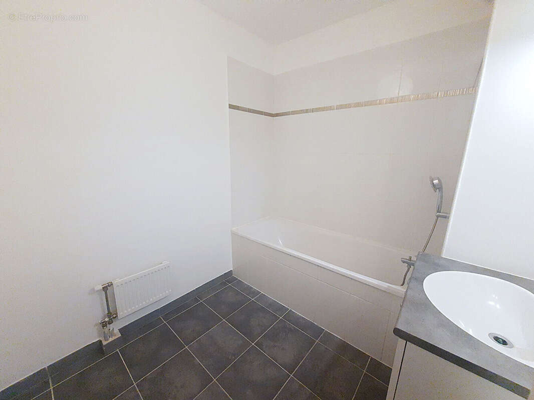 Appartement à MARSEILLE-12E