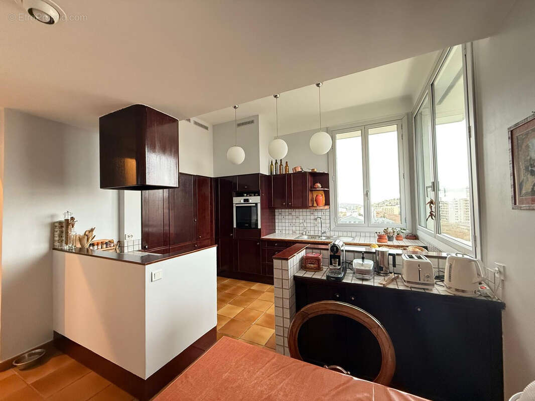 Appartement à SAINT-ETIENNE
