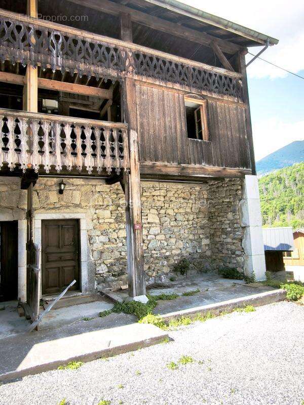 Appartement à MIEUSSY