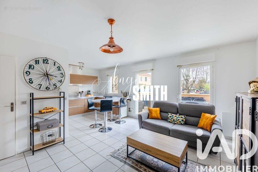 Photo 2 - Appartement à MARGENCY