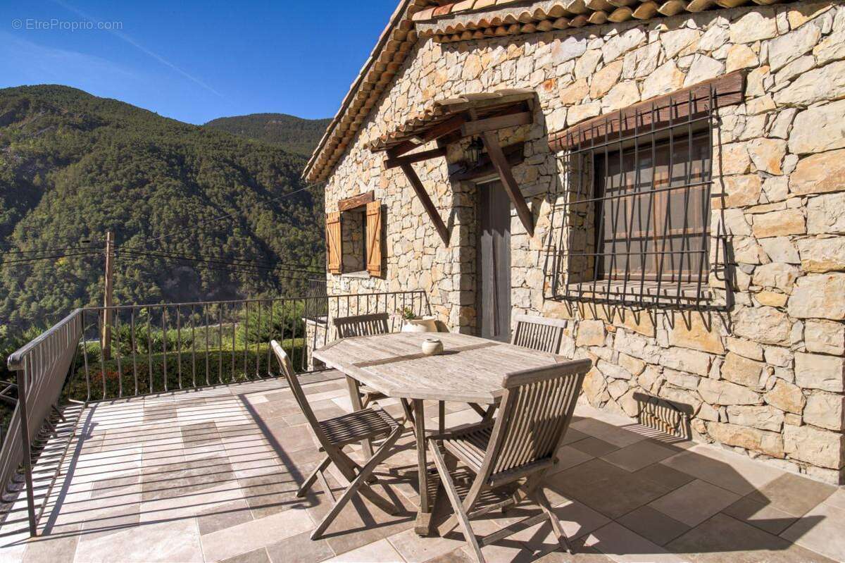 Maison à GUILLAUMES