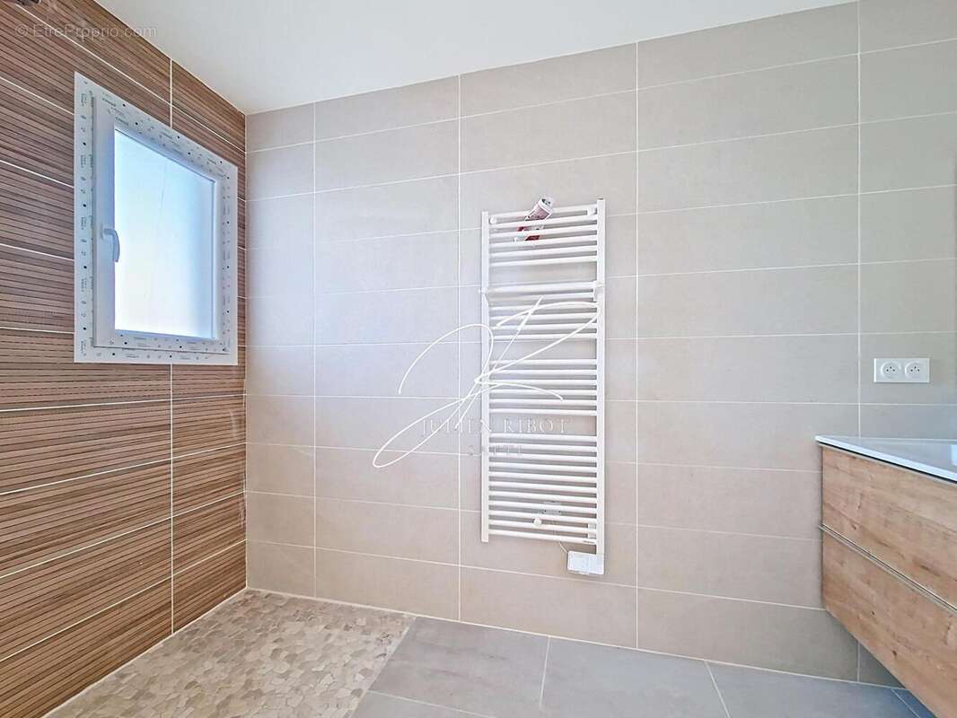 Photo 7 - Maison à SAUVIAN