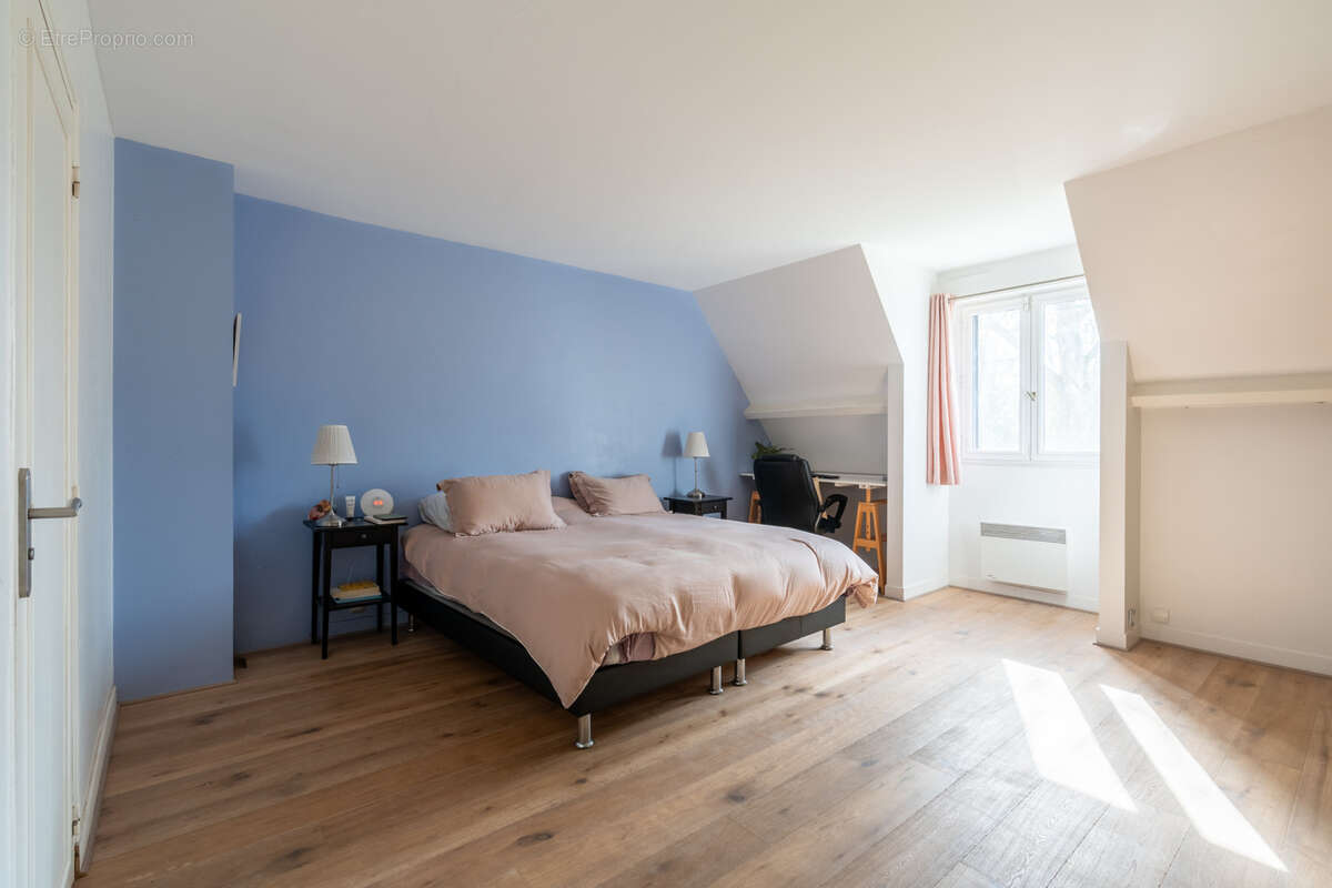 Maison à LE VESINET