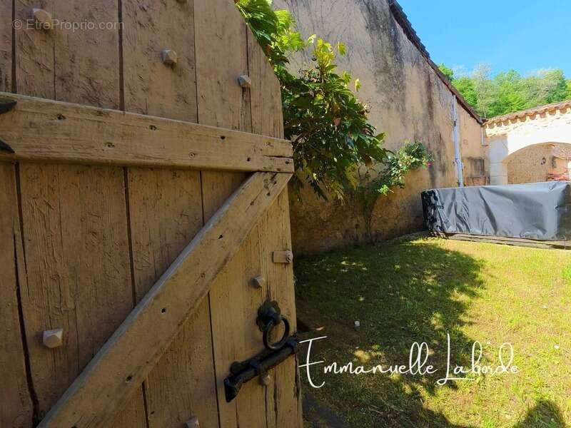 Maison de caractère avec dépendance, patio, jardin et jacuzzi – Saint-Georges-de-Montclard, 20/25 min de Bergerac - photo 21