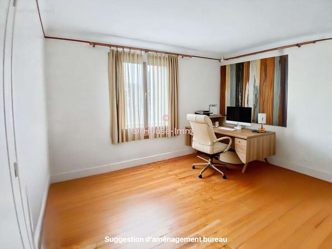 Maison à BURES-SUR-YVETTE