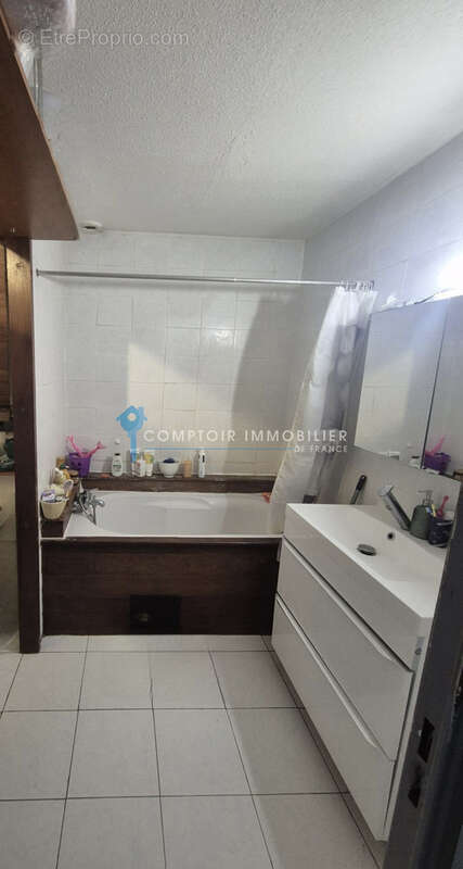 Appartement à LUNEL