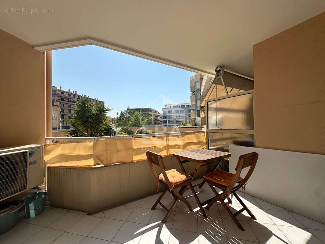 Appartement à CAGNES-SUR-MER