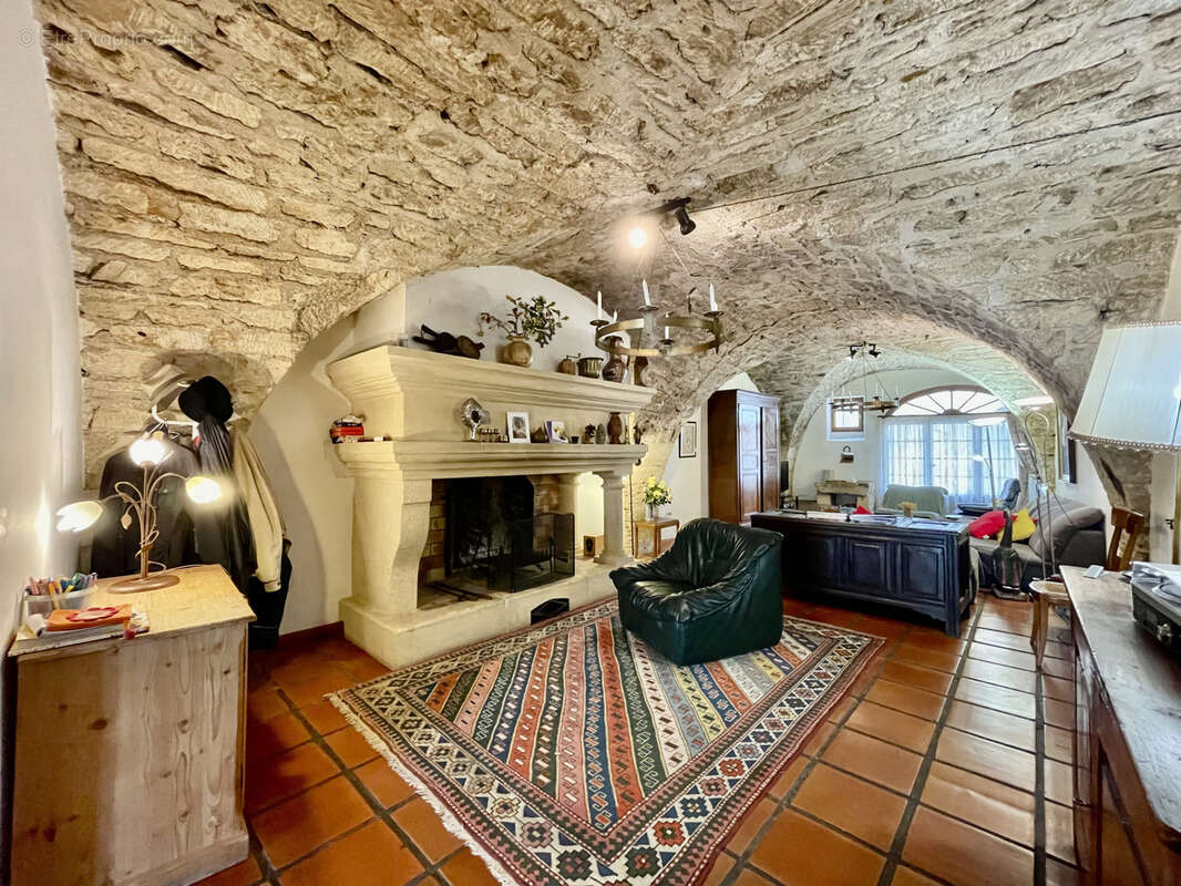 Maison à NEZIGNAN-L'EVEQUE
