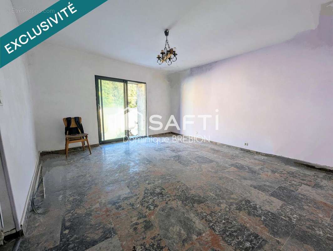 Photo 2 - Maison à SAINT-NAZAIRE-DE-LADAREZ