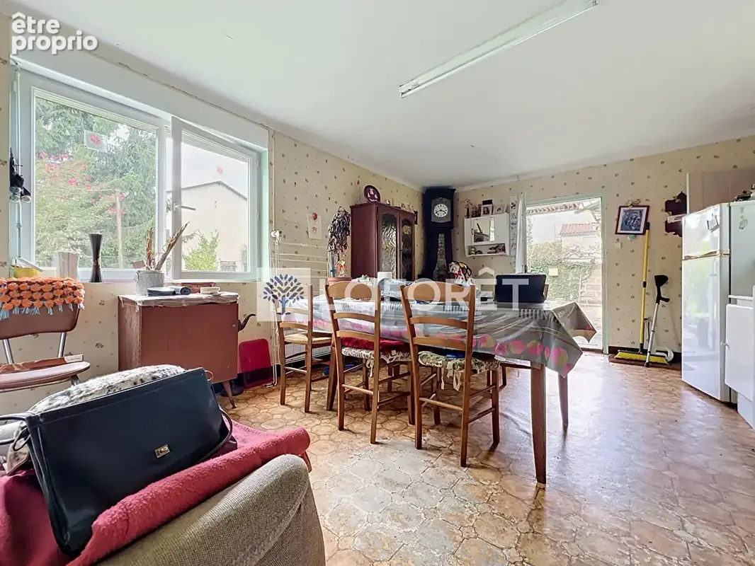 Maison Secondigny 1 pièce(s) 1 m2 - photo 3