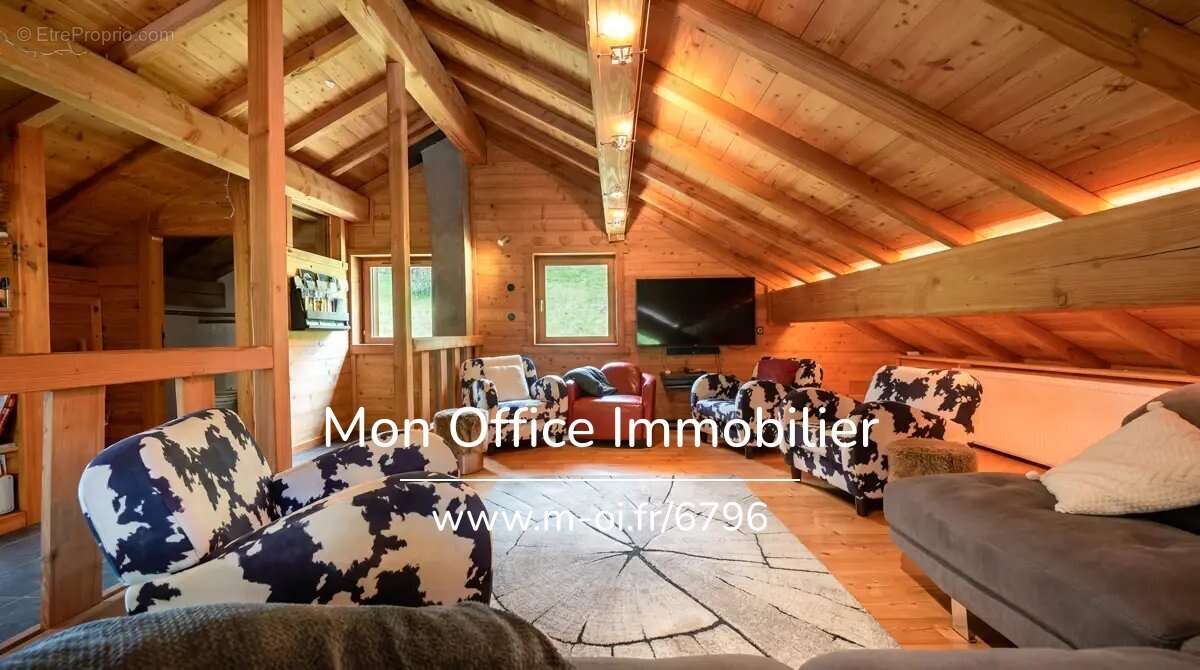 Référence : 6796-MBE. - Chalet Haut de Gamme de 350m² avec piscine et garage XXL - photo 6