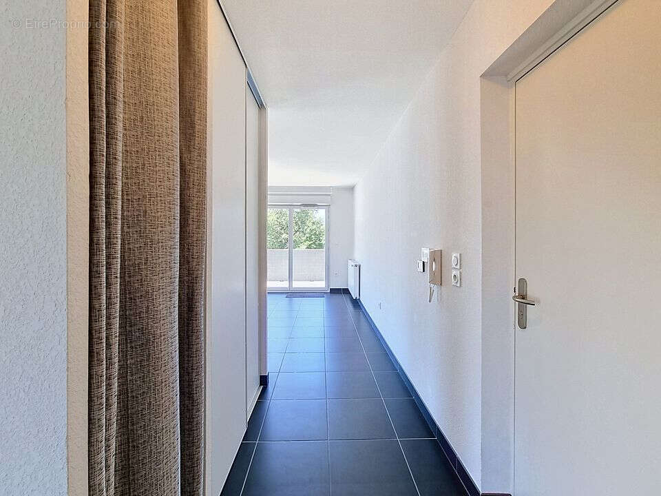 Appartement Saint Orens De Gameville T2 - Dernier étage - photo 4